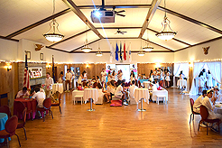 MI16 - THE MERCER ISLAND SWEET SIXTEEN